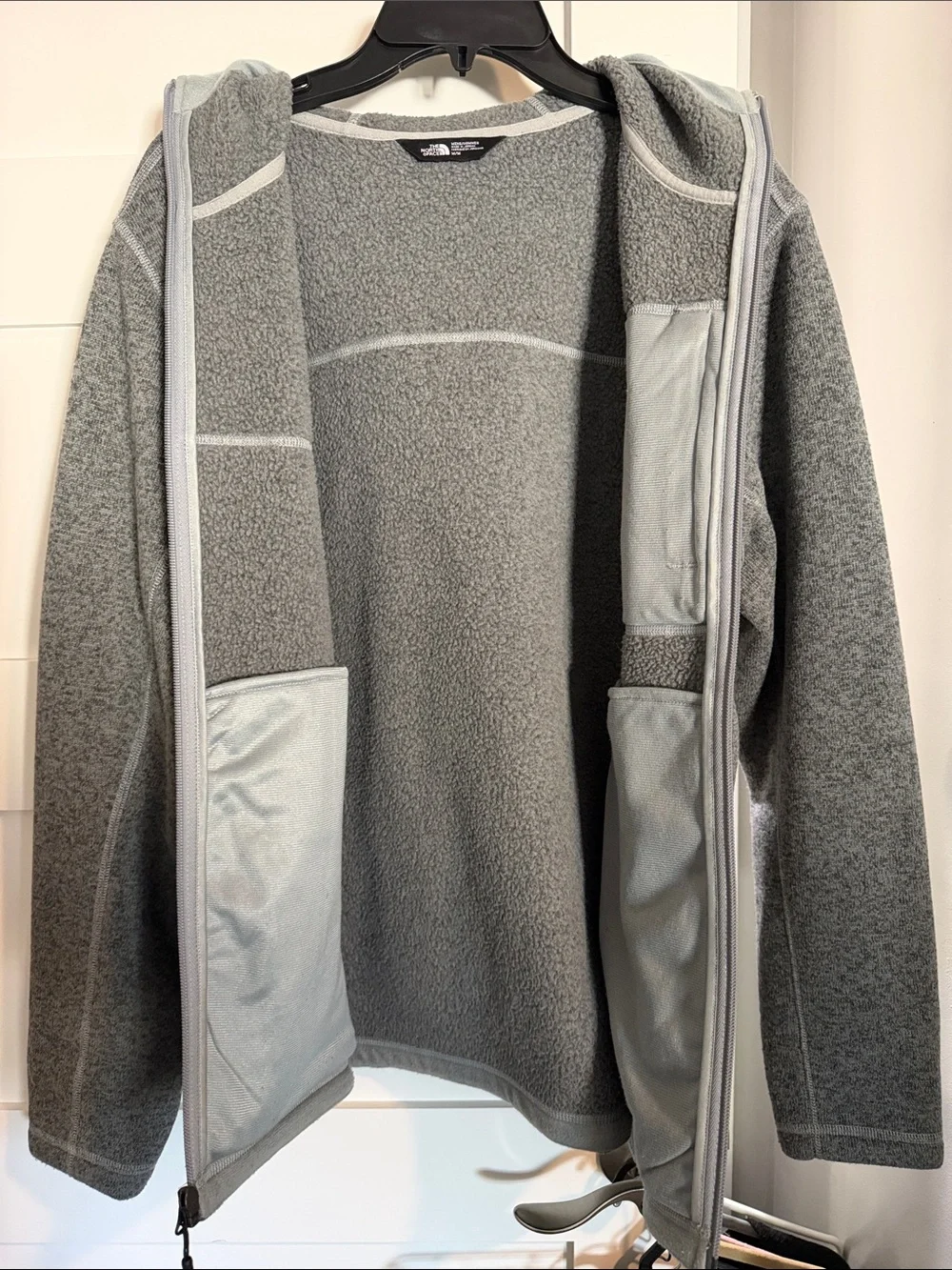 The North Face Men’s Gray Zip-Up Fleece Sweater